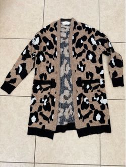 Womens cardigan size S/M new