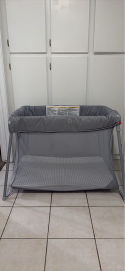 Play pen