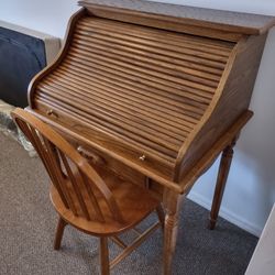 Roll Top Desk And Chair