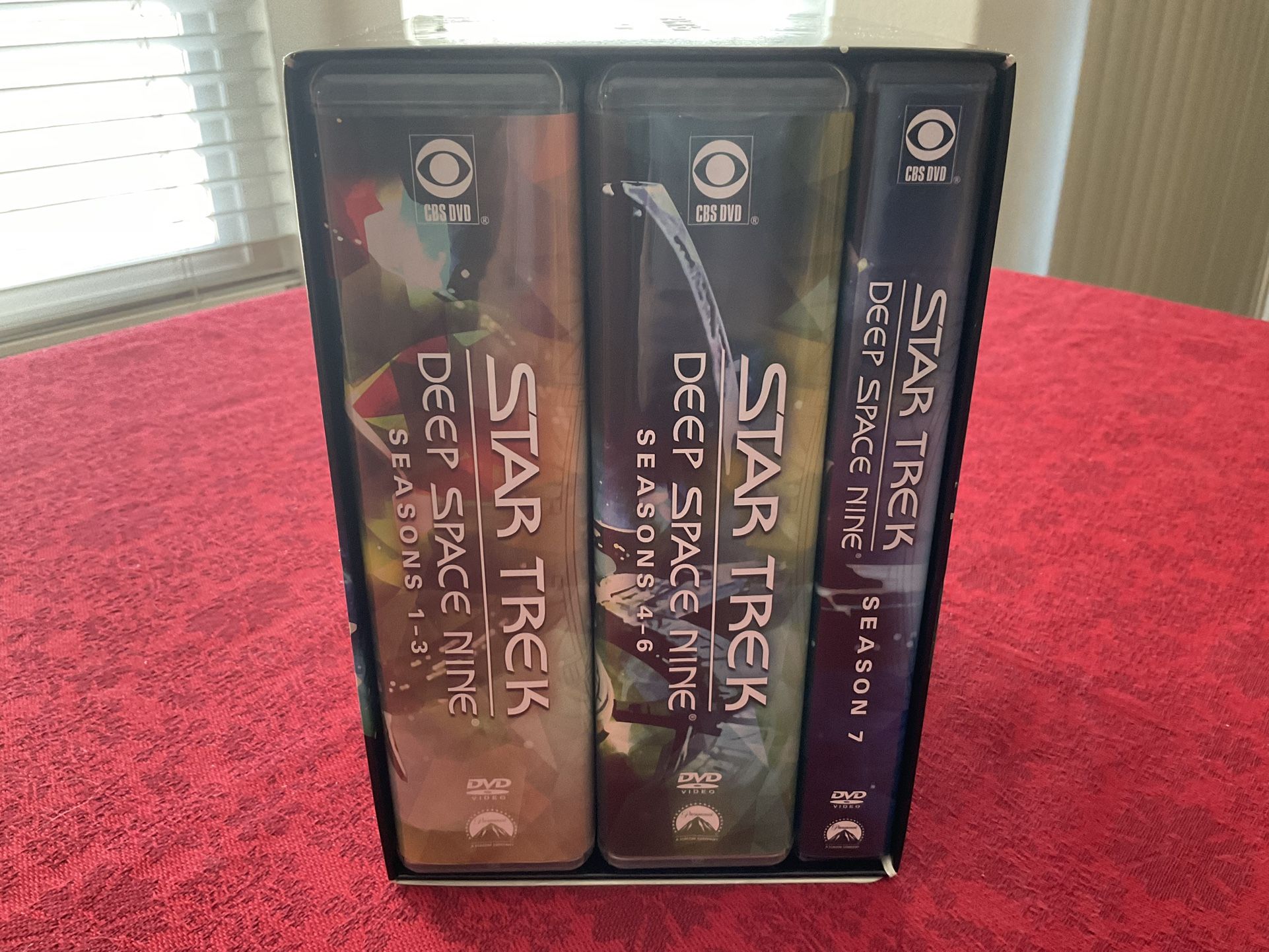 Complete Set Star Trek Deep Space Nine -7 Seasons 48 DVD’s.