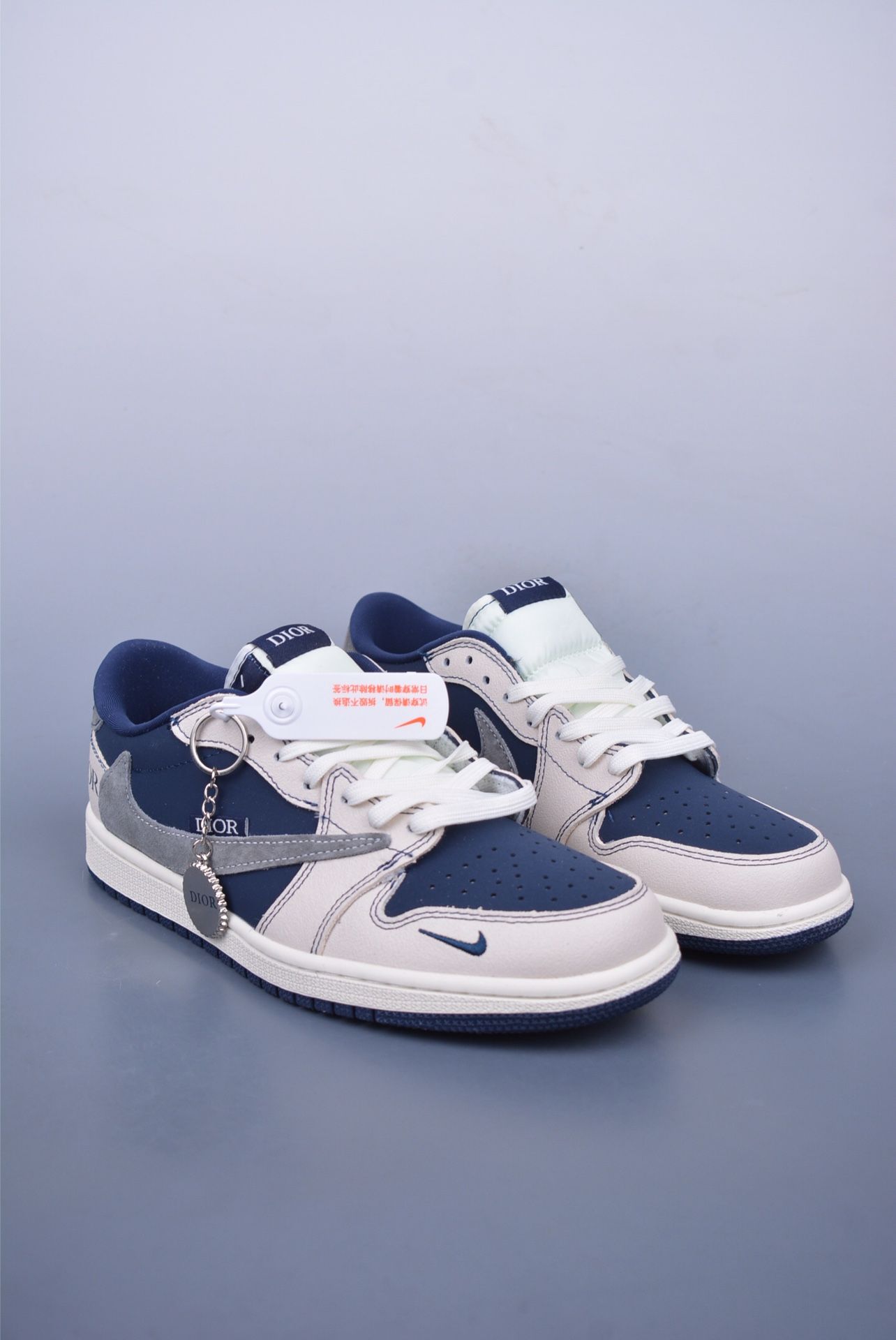 New Nike Sneakers