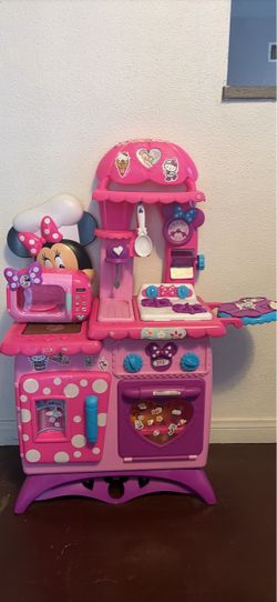Minnie Mouse Kitchen