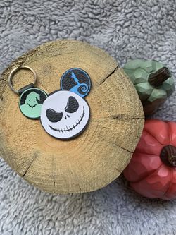Quarter holder keychains
