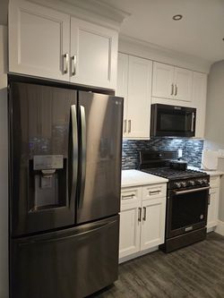 Moving Sale / Huge Home & Kitchen Appliance Bundle – Open to Best Offers!