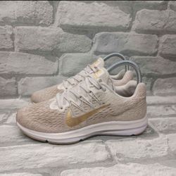 Nike Zoom Winflo 5 Women's Size 6 Running Shoes Beige Gold