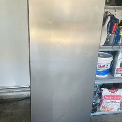 Upright Freezer