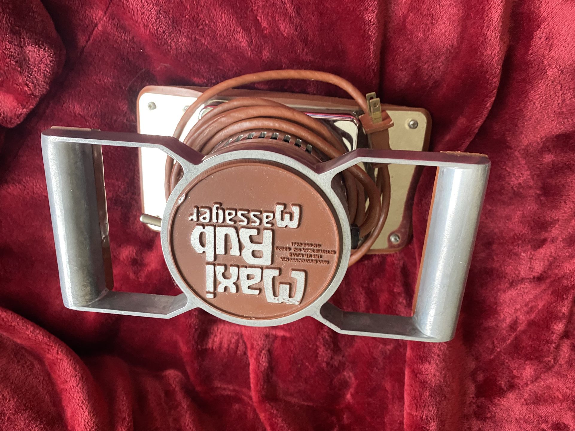 Maxi Rub Chiropractic Body Massager