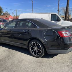 2019 Ford Taurus