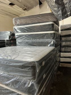 Queen Size Mattress Pillow Top New