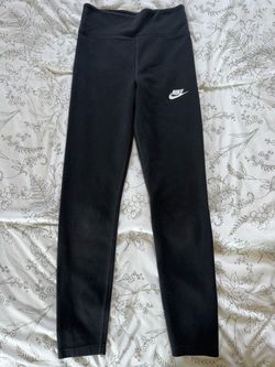 Girls leggings size L (10) Brand Nike