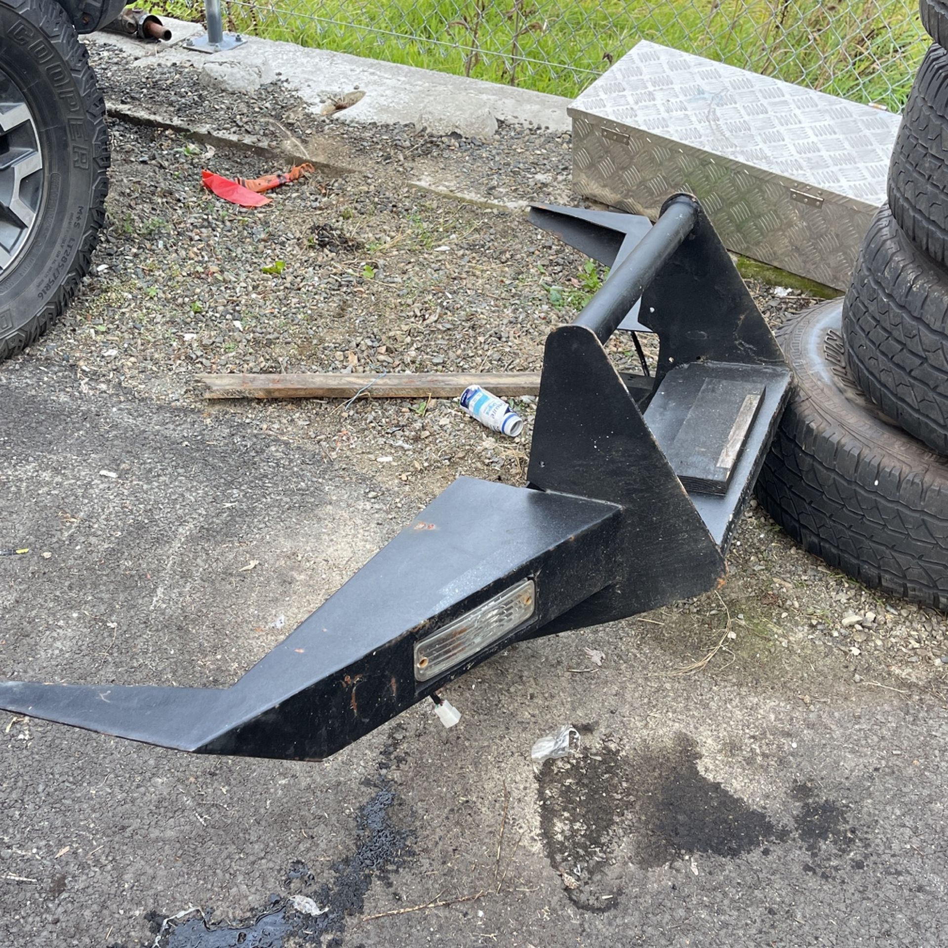 Nice Bumper It Fits 89 To 95s Toyotas Or 4Runner 200$