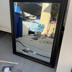 Free mirror