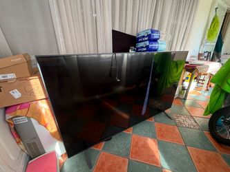 Broken Tv.