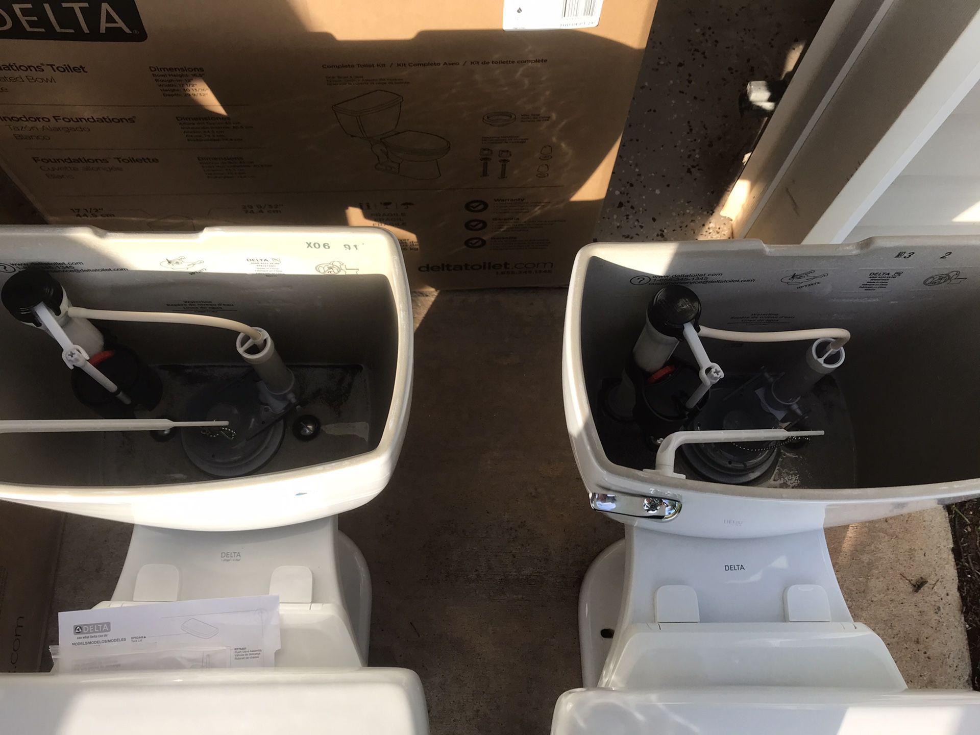 2-delta-toilets-for-sale-in-cleveland-ga-offerup
