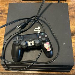 USED PS4 Pro With Controller