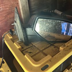 2017 Chevy Silverado Passenger Mirror 