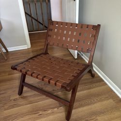 Accent Chair 