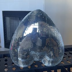 Heart-shaped panty mannequin