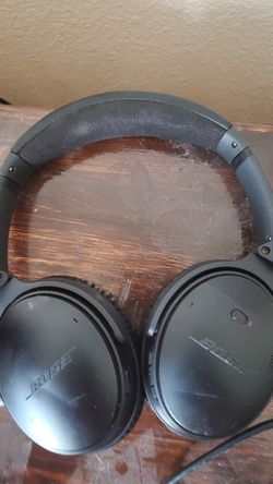 Bose headphones nose Canceling