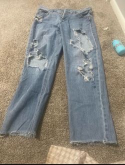 Light/Dark Blue Ripped Jeans | Women’s Size 4 / Small