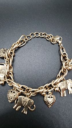 Gold colored elephant bracelet