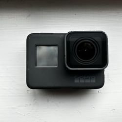 GoPro Hero 6 Black w/ Waterproof Accessories