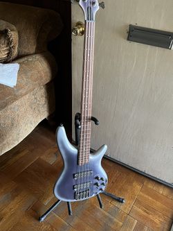 Ibanez SR300E