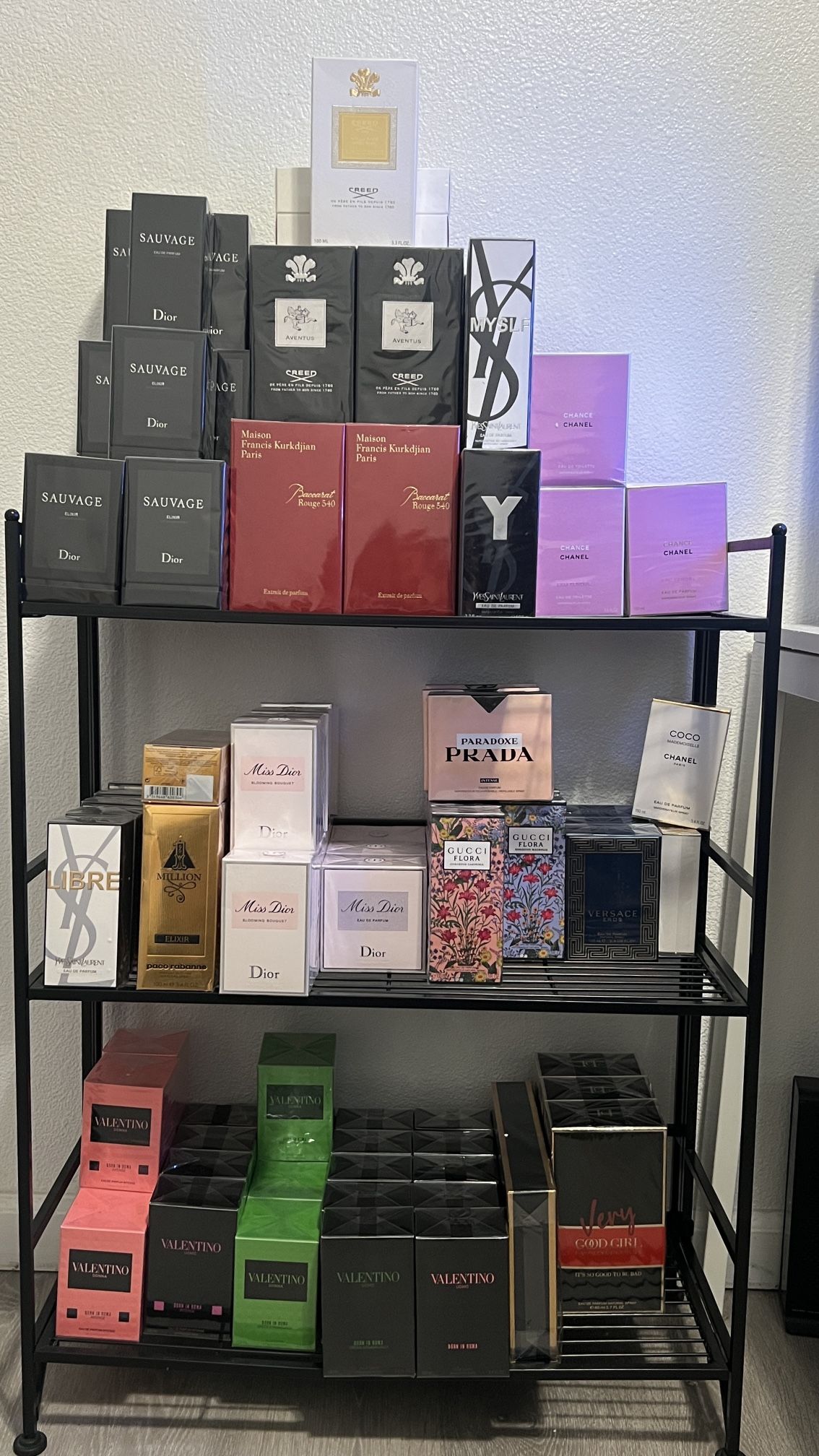 Colognes & Perfumes Wholesale