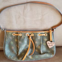 Dooney & Bourke Purse