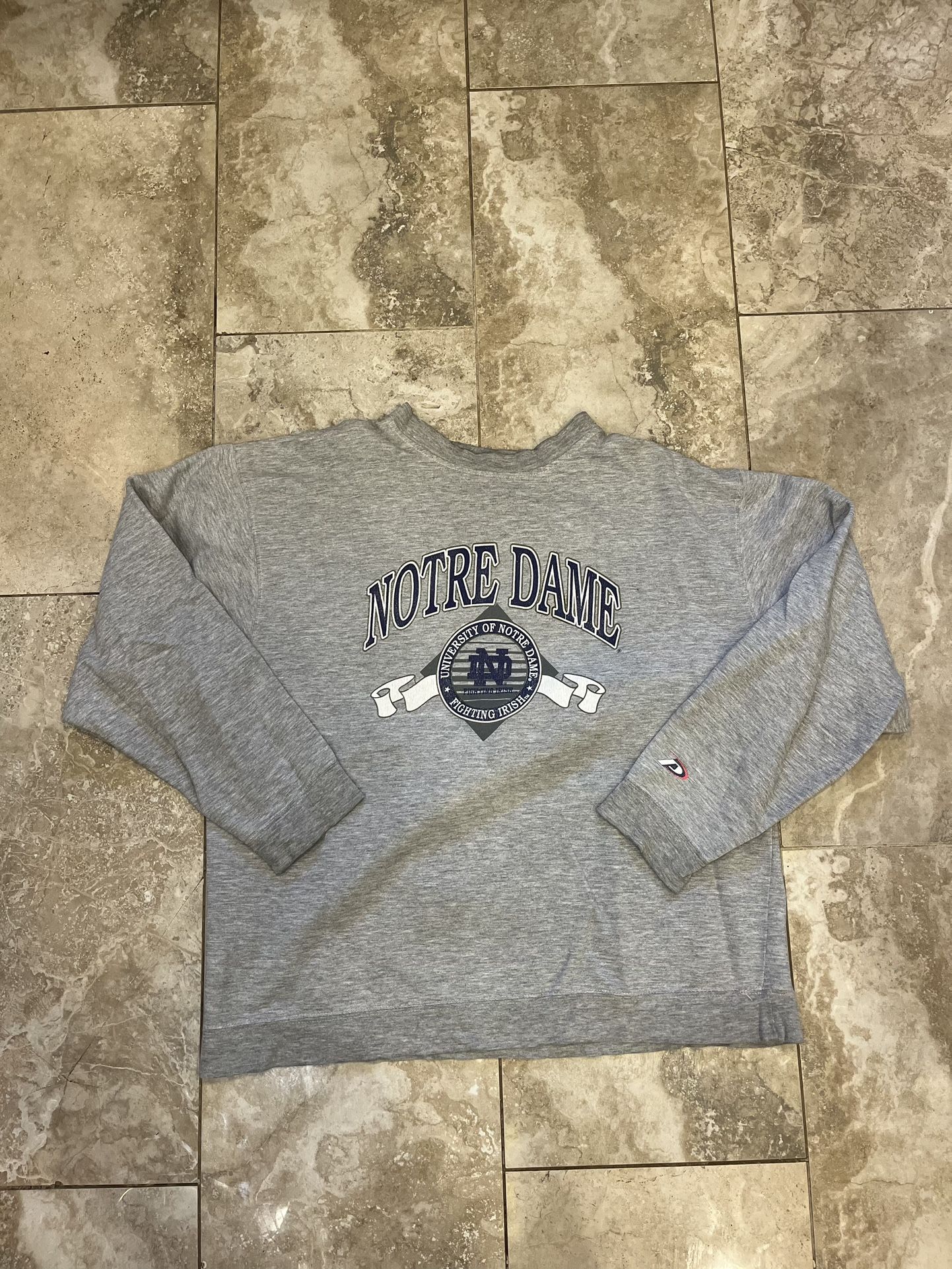 VINTAGE Notre Dame Fighting Irish Sweatshirt Mens Gray Crewneck Pro Player Size XL