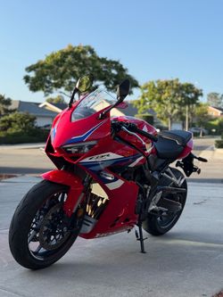 2025 Honda CBR650R