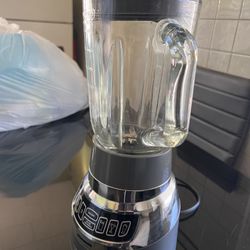 Power Crush Digital Blender 