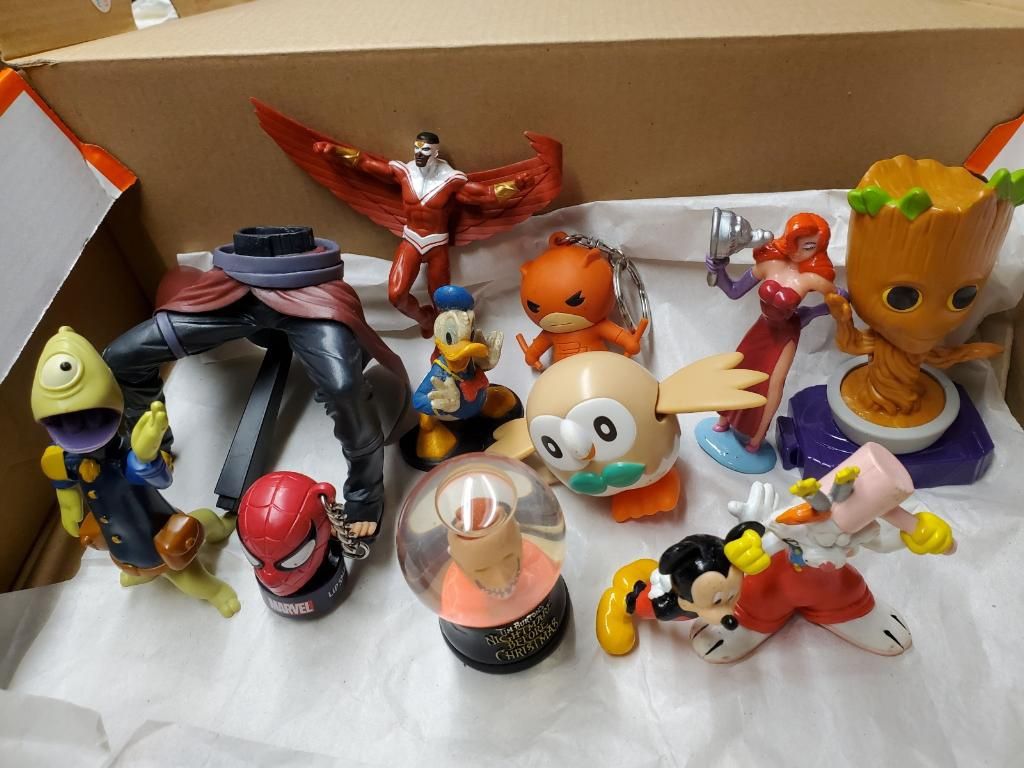 Lots of Anime & Disney Figures - Jessica Rabbit and Roger Rabbit Figure Set