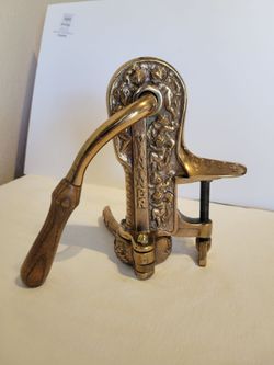 Antique Vintner Wine Bar Mount Corkscrew Cherubs Art Nouveau Brass