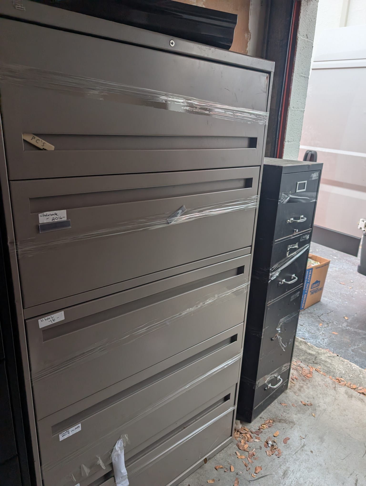 Metal Cabinets 11units Total