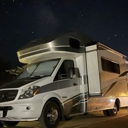 2017 Winnebago View 24j