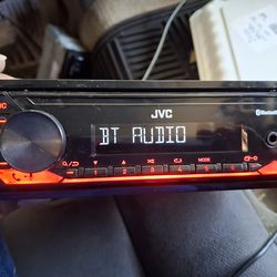 STEREO JVC AUX USB BLUETOOTH GOOD CONDICIÓN ABLO ESPAÑOL