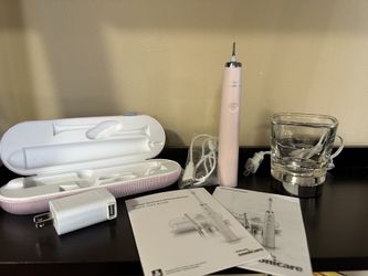 Philips Sonicare Diamond Clean Electronic Toothbrush