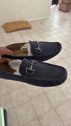 Blue dress shoes
