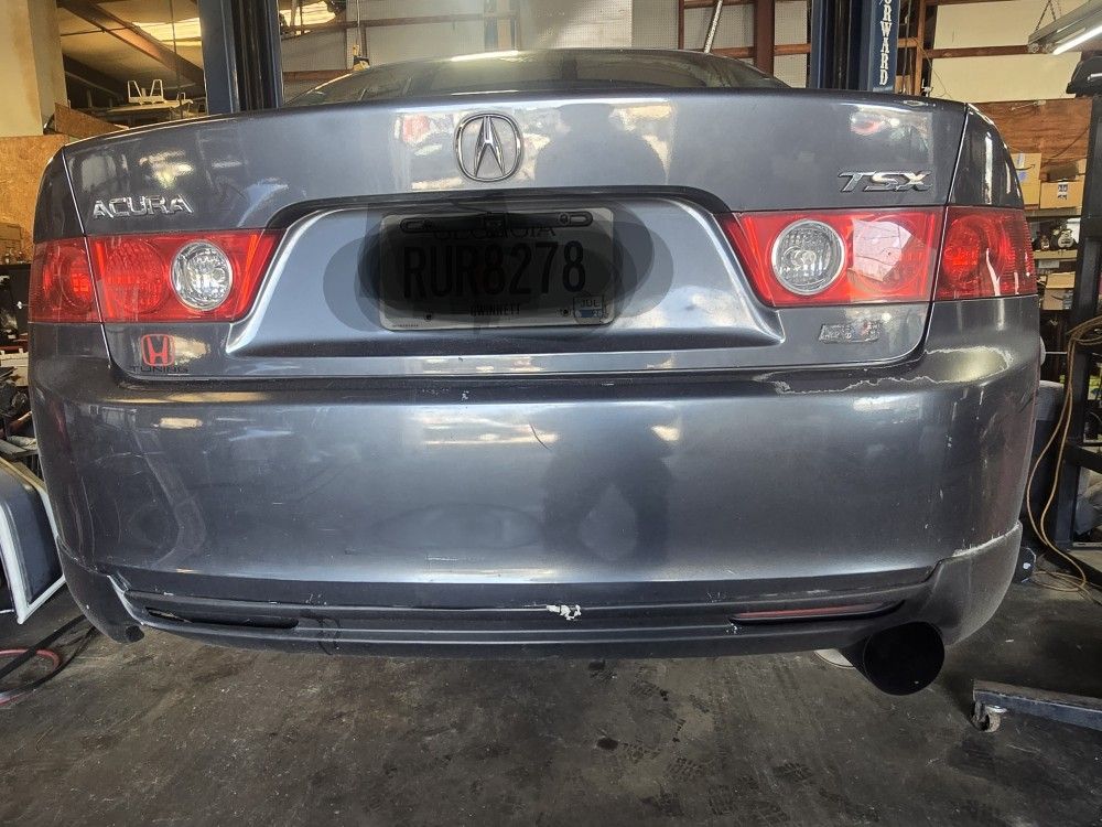 04-05 Acura Tsx Rear Bumper And Lip