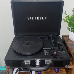 Victoria Record Player 