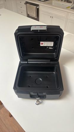SentrySafe Fireproof Lock Box with Key -used with two keys
