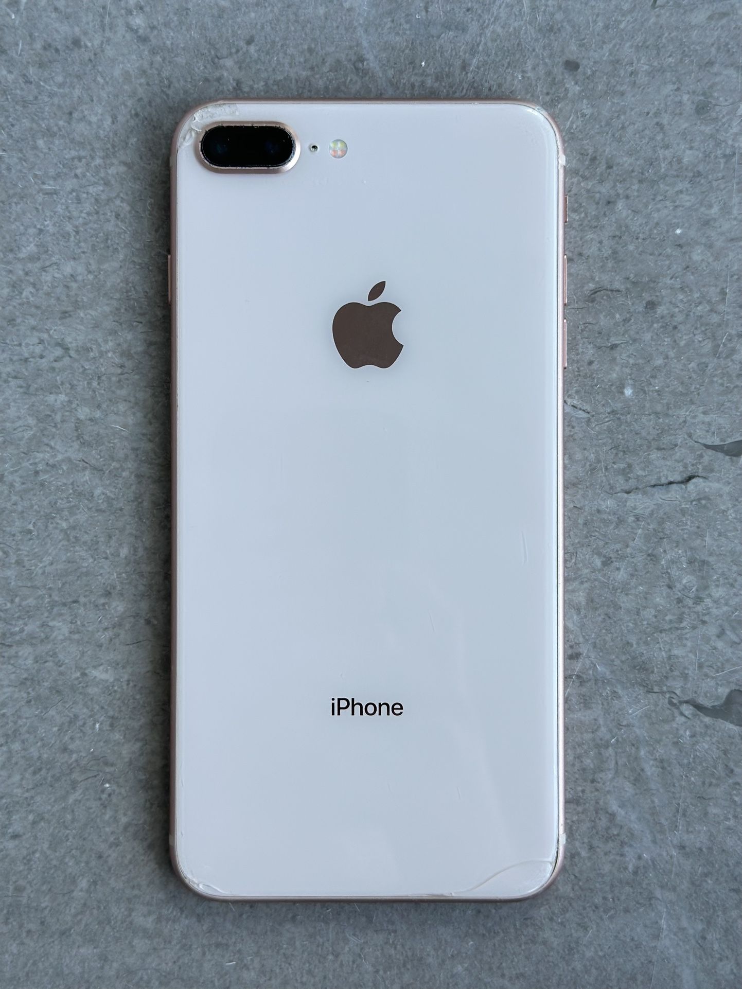 iPhone 8 Plus + iPhone 6