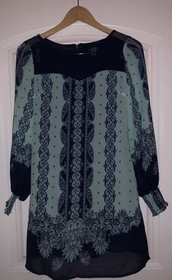 Xhilaration tunic, blue and green, size small