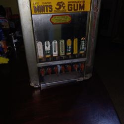 1930s Rowe Vending .5 Machine