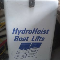 Hydrohoist 12K Boat Lift 1