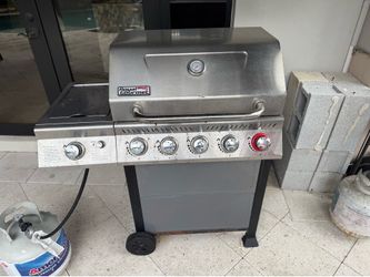 Royal Gourmet propane grill