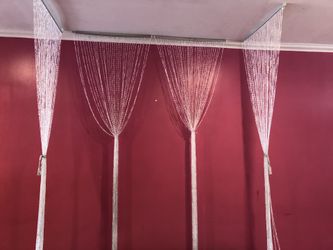 Crystal hanging pieces can use as curtains great to decorate for any occasion $2 each strand