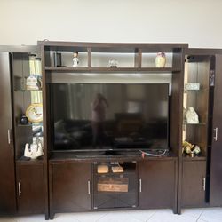 Wood Entertainment Center 