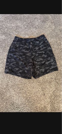 Lululemon Brand Shorts Men Size Medium